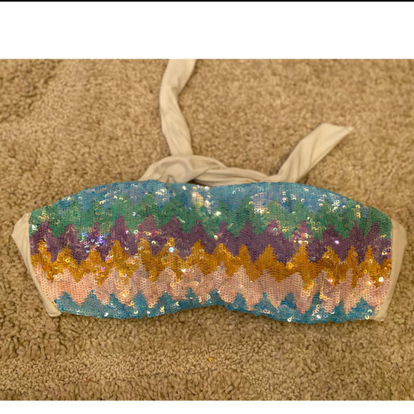 Victoria Secret sequence bikini top - Picture 2 of 6